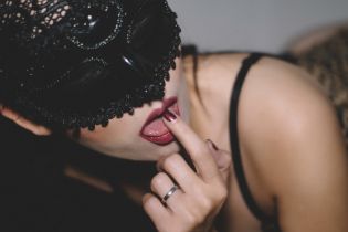Романтика для самотніх: Pornhub пропонує до Дня святого Валентина безкоштовну добу преміум-класу