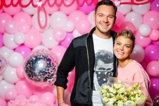 Іриша Блохіна відсвяткувала триріччя донечки з рожевими кульками та аніматорами