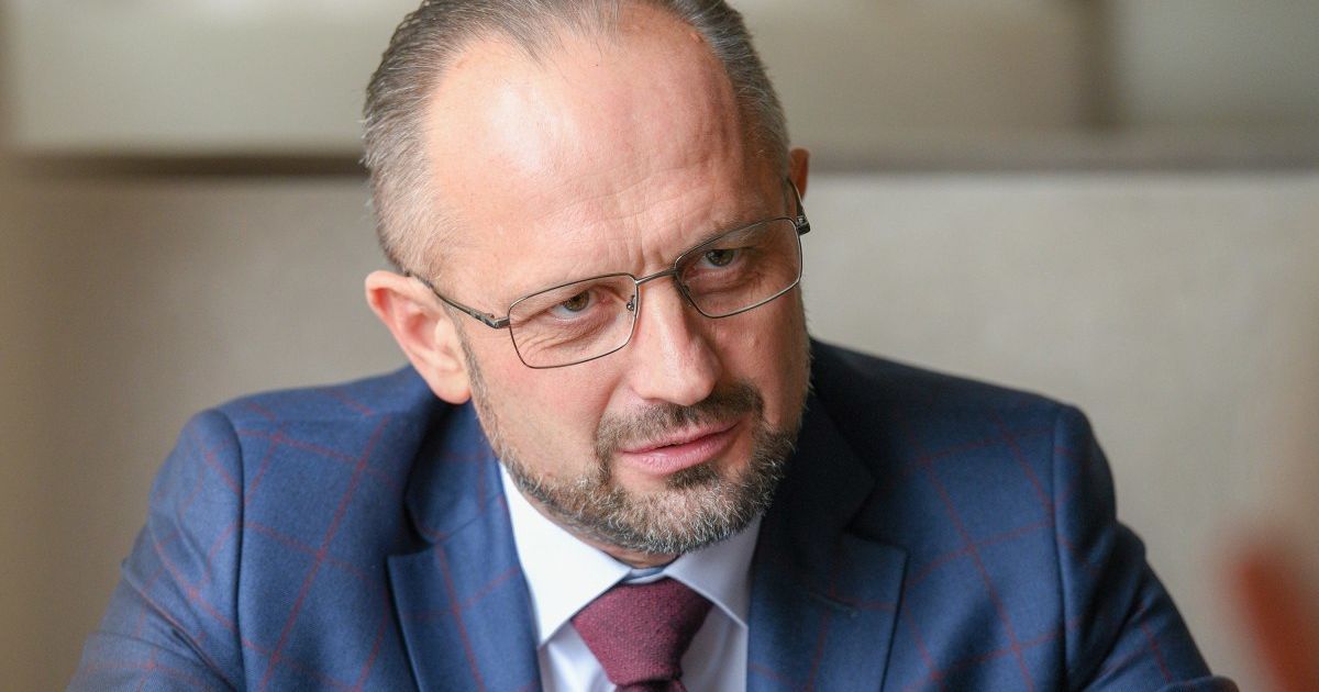 Роман Бессмертный