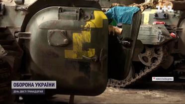 Від "Уралів" до танків і БМП: в секретній автомайстерні бійці по-своєму прискорюють перемогу