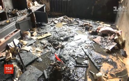 На столичній Оболоні внаслідок пожежі загинули двоє пенсіонерів
