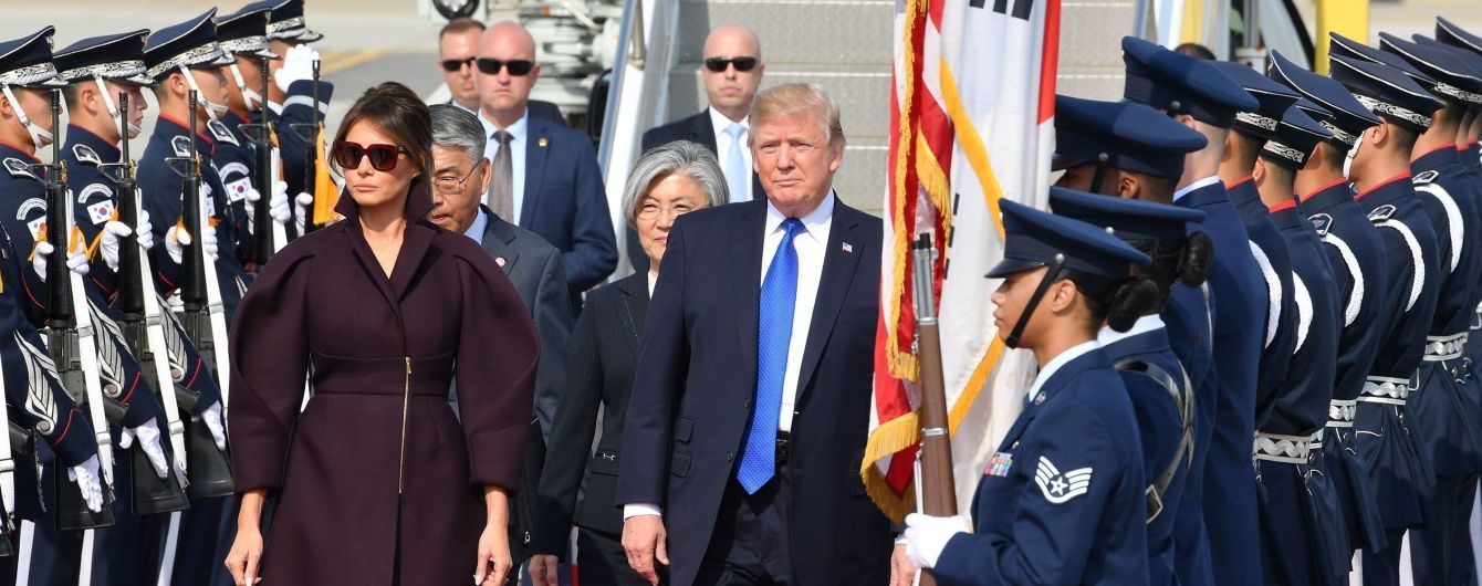 Меланія Трамп повернеться із турне Азією без чоловіка-президента