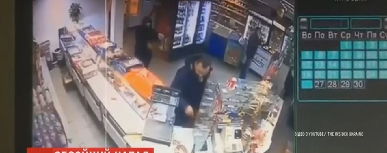 В ограбленном магазине сыном депутата не верят в наказание подростков