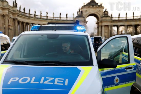 У Німеччині п'яний українець на вантажівці протаранив патрульне авто, загинула жінка-поліцейська