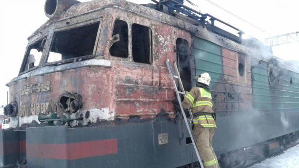 На Львівщині загорівся електровоз