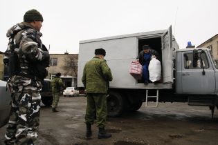 У МінТОТ розповіли, як звільненим з полону бойовиків заручникам отримати 100 тис. грн виплат