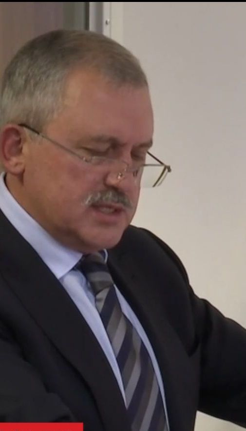 У суді про державну зраду Януковича встановлюють точну хронологію подій захоплення Криму