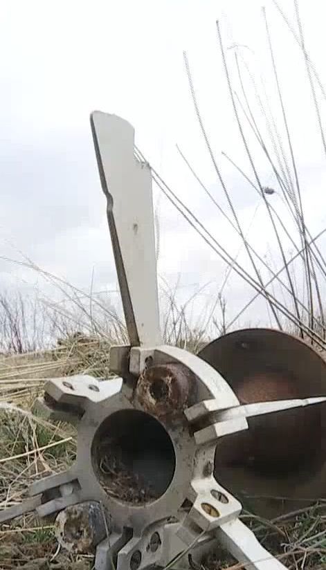Внаслідок обстрілу зазнали поранень троє українських військових