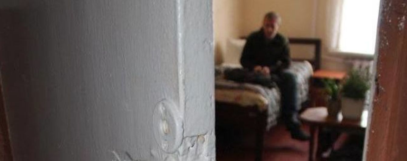 Прокуратура взялась за буковинский интернат, где персонал пытал и унижал пожилых людей