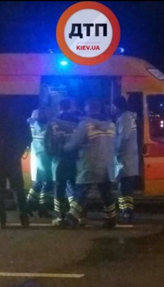 В Киеве произошло ДТП с участием медицинского автомобиля