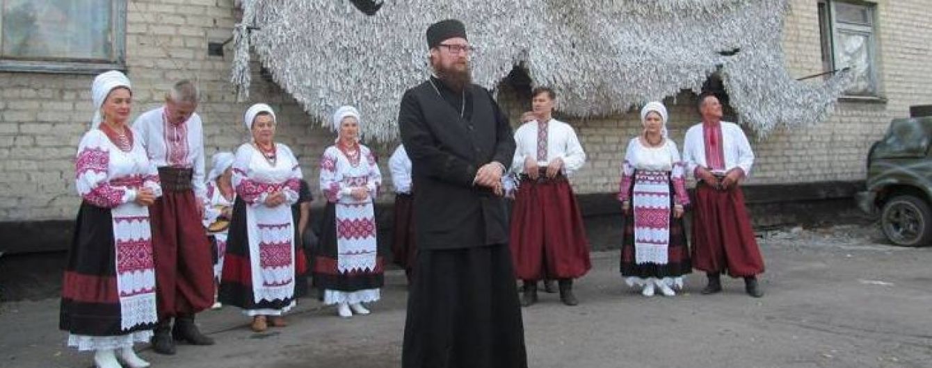 В церкви в Запорожье произошел скандал из-за священника, заговорившего на украинском