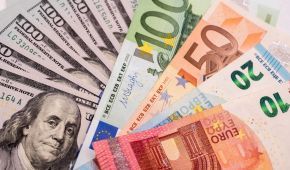 Долар і євро додадуть у ціні в курсах Нацбанку на 21 червня. Інфографіка