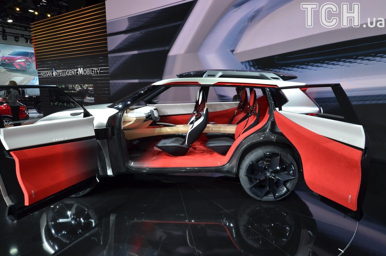 Nissan Xmotion Concept