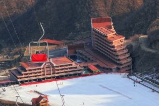 В Північній Кореї до Олімпіади-2018 збудували новий гірськолижний курорт