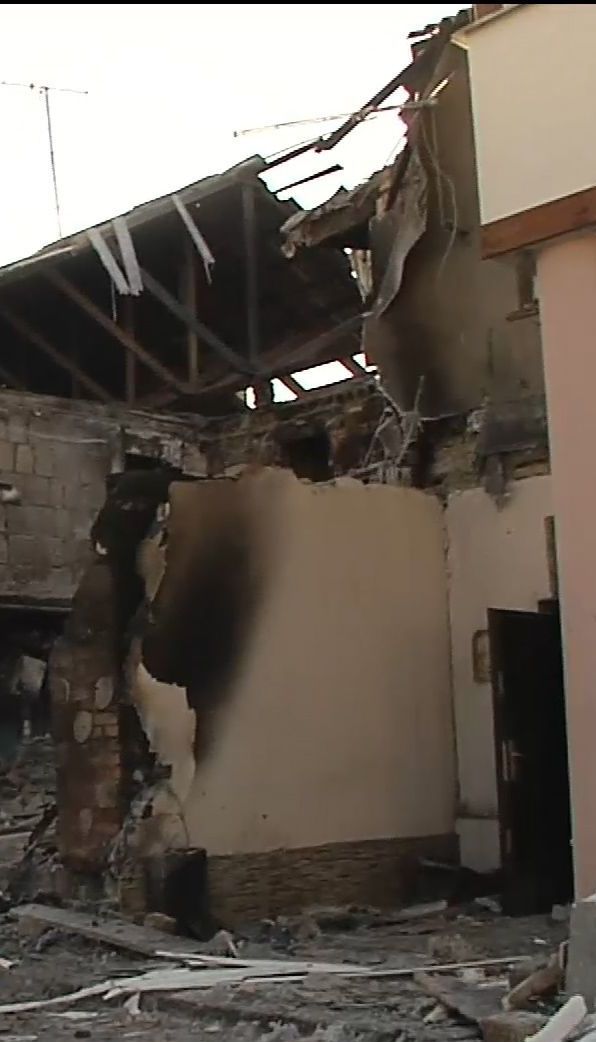 Одна людина загинула і ще дві потрапили до лікарні через вибух газу в житловому будинку
