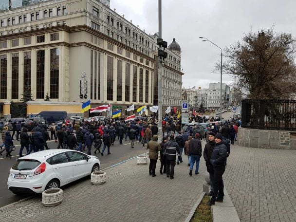 У Києві - марш прихильників Саакашвілі за імпічмент Порошенка