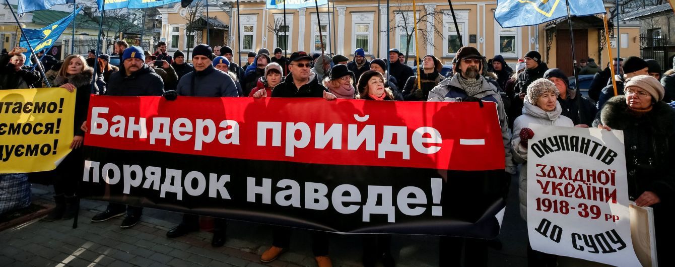 Рада готується відповісти на "антибандерівський" закон Польщі найближчим часом