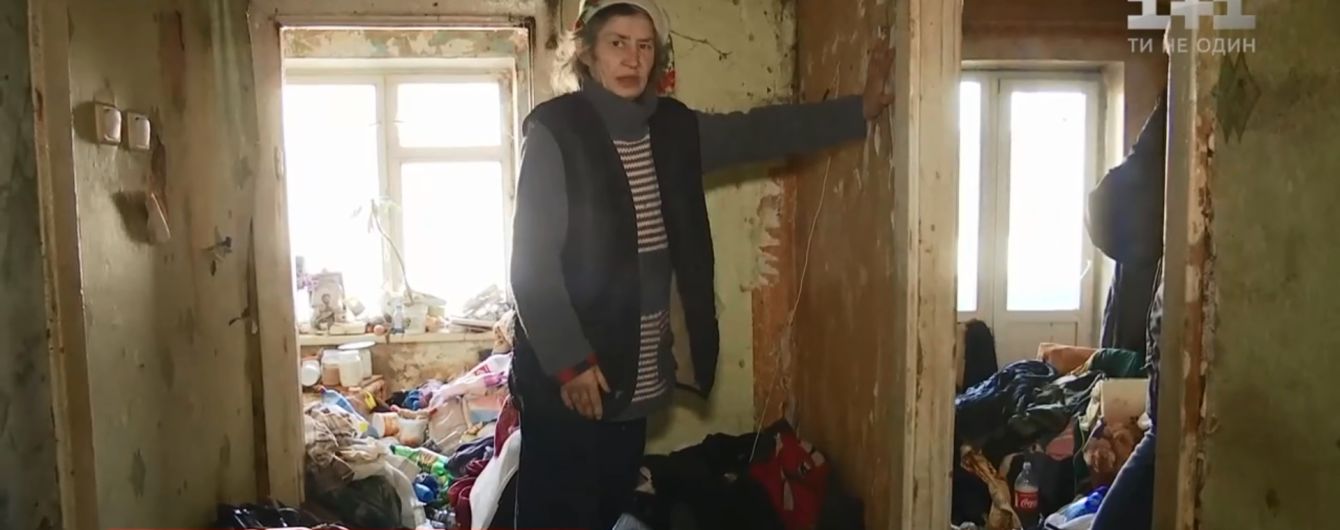 У Києві через смітник в одній із квартир по багатоповерхівці розповзлися пацюки, таргани та опариші