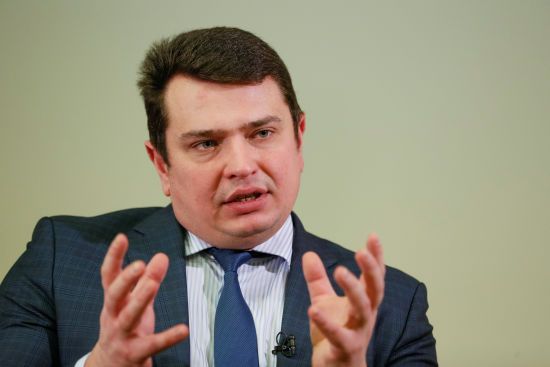 Навесні керівник НАБУ Ситник особисто їздив до маєтку Порошенка пізно ввечері - "Схеми"