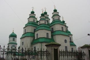 На Днепропетровщине загорелся деревянный казацкий собор