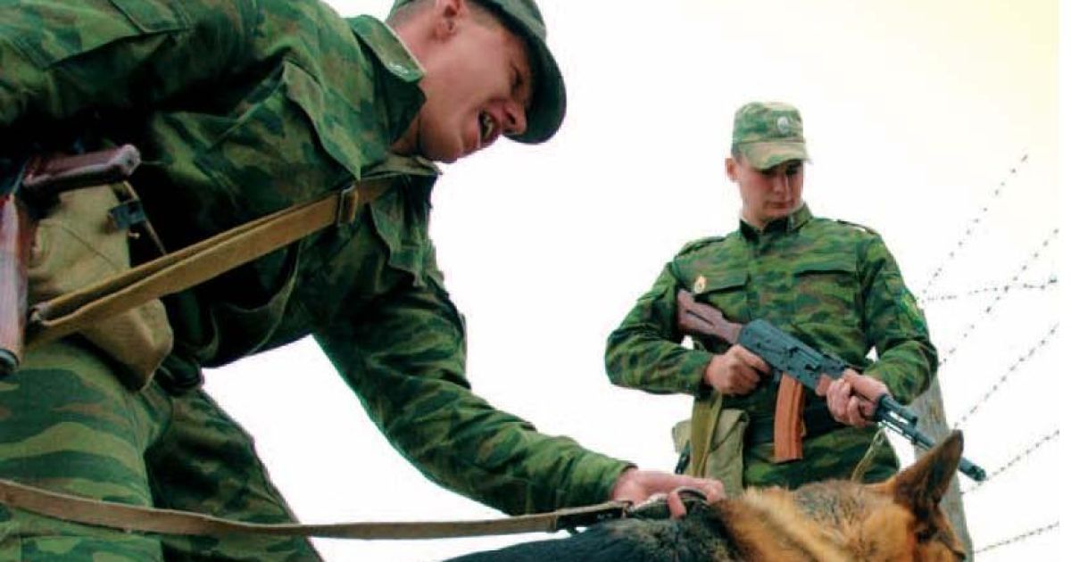 В анексованому Криму затримали трьох українських військових