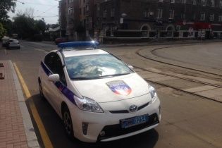 Донецкая милиция перекрасила свои авто в цвета террористов