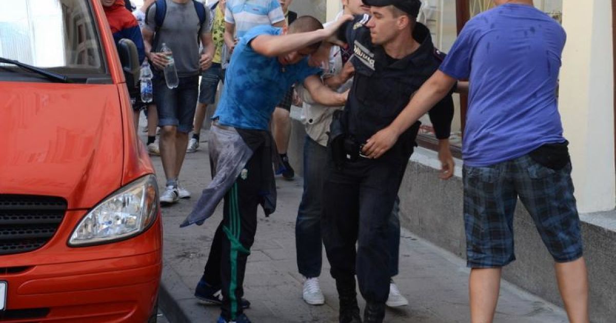 Задирание юбок на, эпизоды фильмов про секс