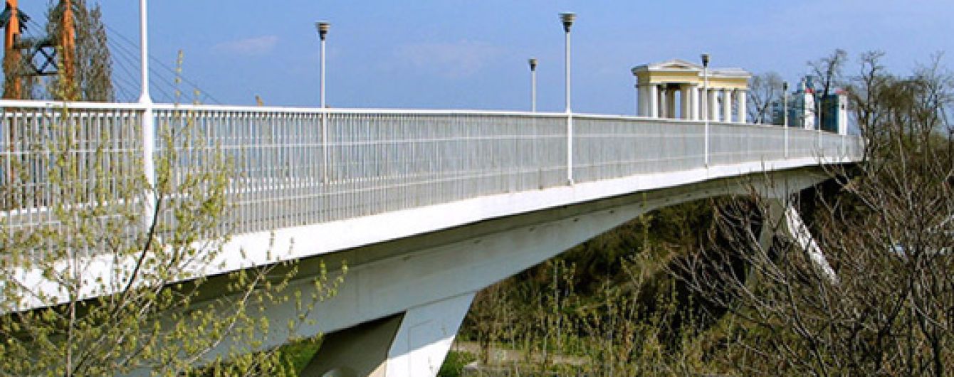 chlena-tetka-zaprignula-i-ottrahala