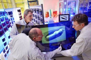 Bayer представив інтерактивну 3D панель приборів для авто
