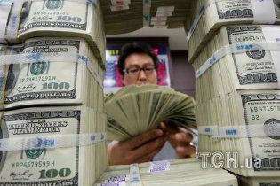 Через месяц Украина должна получить второй транш кредита от МВФ