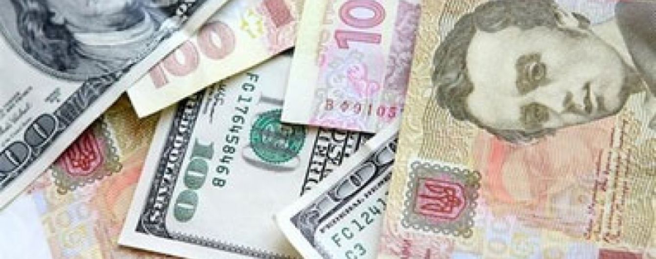 Курс валют на 22 березня: долар та євро різко здорожчали