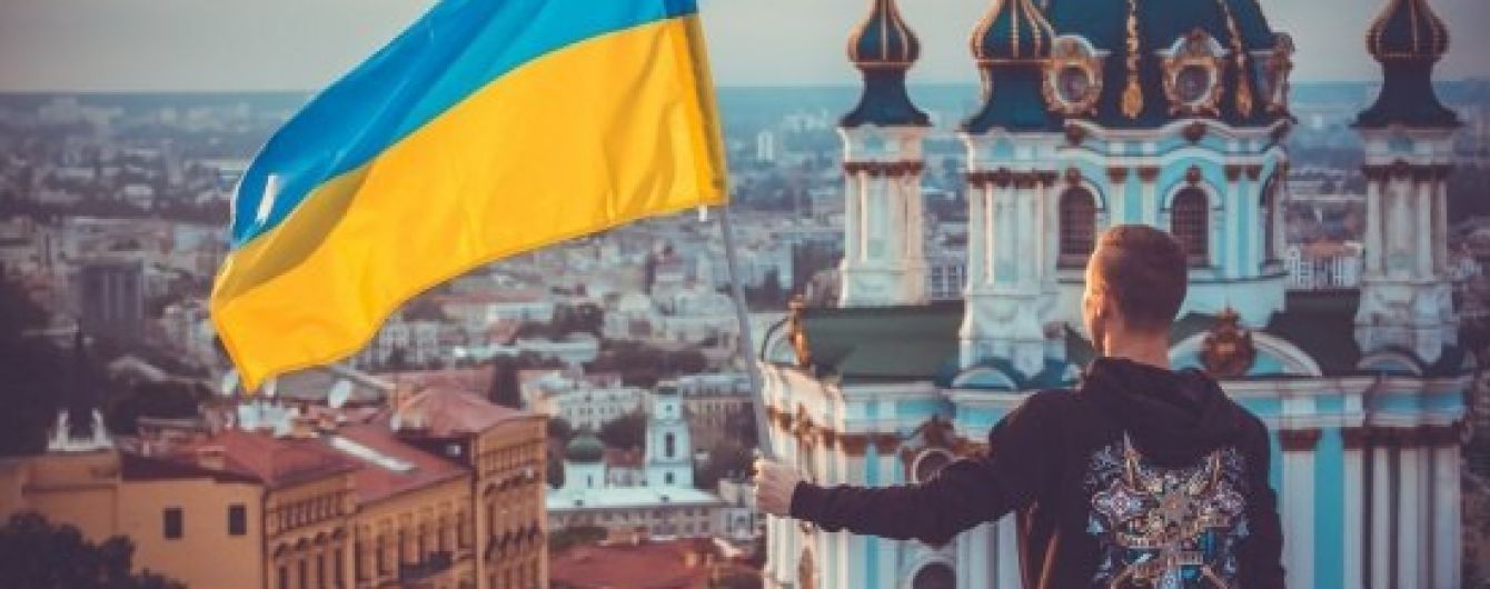 10 главных событий года в Украине: от ожесточенных боев за Дебальцево до создания новой полиции