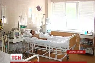 Життя поранених під час обстрілу під Зеленопіллям військових у безпеці