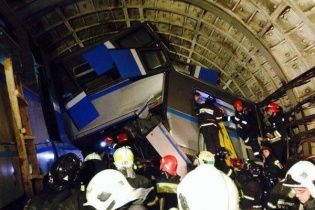 У Москві затримали двох підозрюваних у справі щодо катастрофи у метро