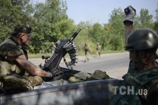 Батальоны "Донбасс" и "Азов" понесли потери в бою за Иловайск
