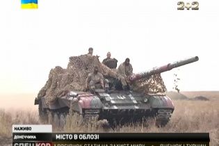 Російські війська відступили від Маріуполя подалі до Новоазовська