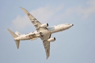 Літак ВМС США провів розвідку біля берегів анексованого Криму