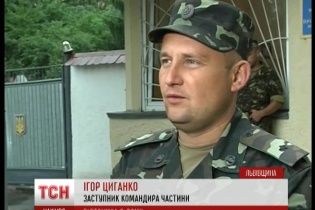 Рідні бійців, яких обстріляли під Зеленопіллям, нарікають на брак інформації