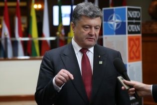 Порошенко розповів, коли Україна визначиться із вступом до НАТО