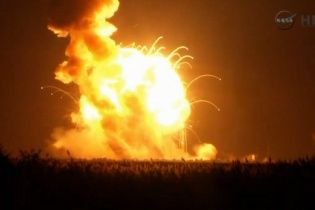 В США во время запуска взорвалась ракета-носитель Antares