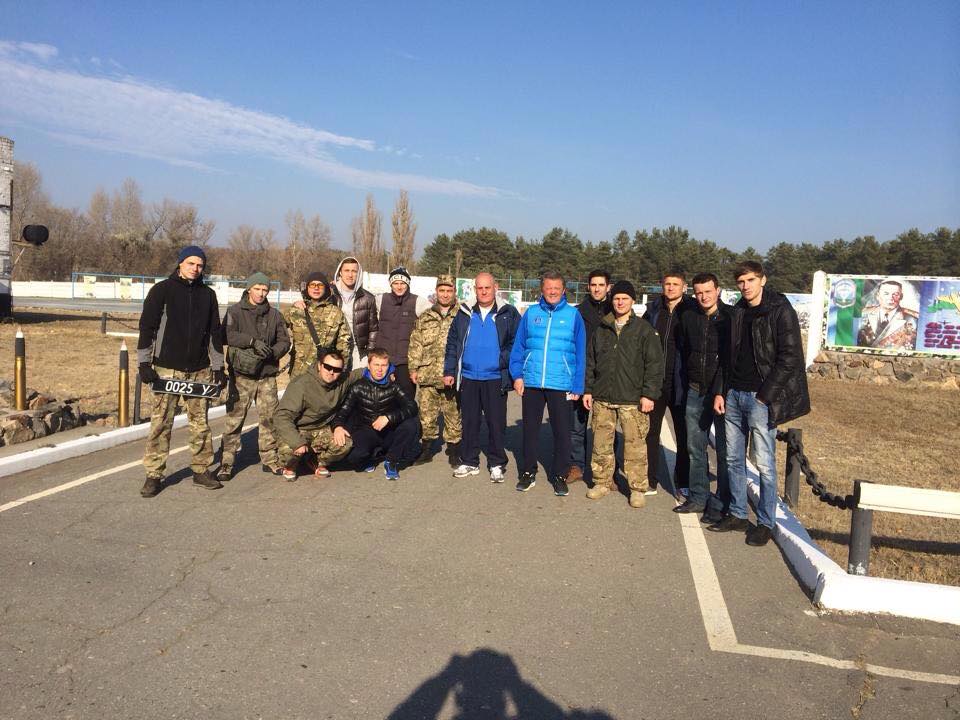 Дніпро допоміг воїнам АТО_3