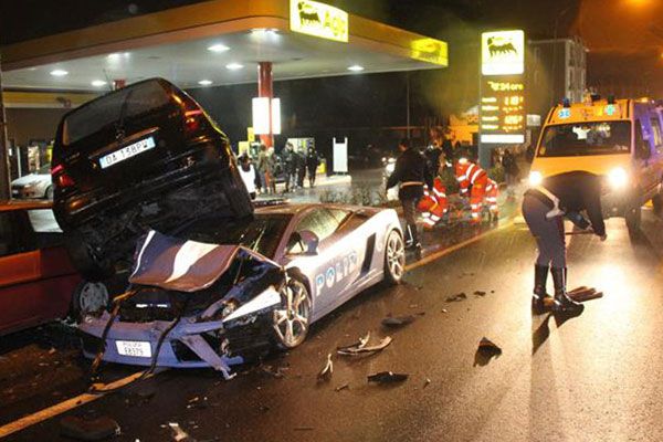 Аварія з Lamborghini Gallardo Polizia