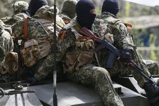Військові РФ на танках стерли з лиця землі Новосвітлівку і Хрящувате - комбат "Айдара"