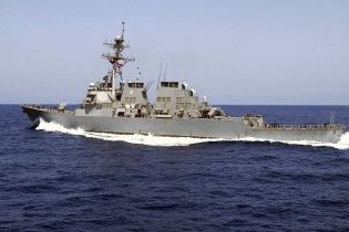 Американский эсминец вошел в Черное море для поддержки Украины