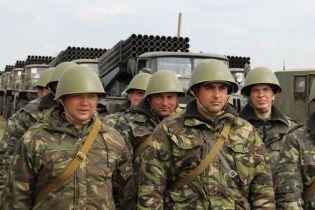 Генштаб виписав собі 9,6 мільйонів гривень премії за військові навчання – Тимчук