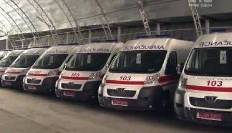Під приймальним відділенням столичної лікарні швидкої допомоги дві доби помирав чоловік