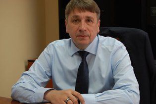 Контролювати податки Тернопільщини відправили земляка Януковича