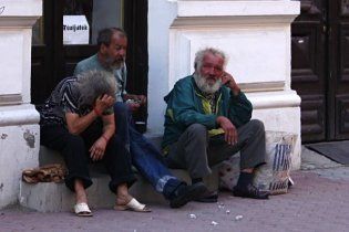 Безпритульних в Угорщині відправлятимуть до в'язниці