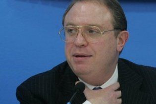 У глави Служби зайнятості вилучили золота і діамантів на мільйони доларів