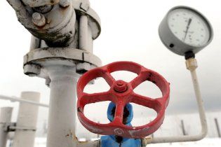 Росія скоротила закачування газу в Україну